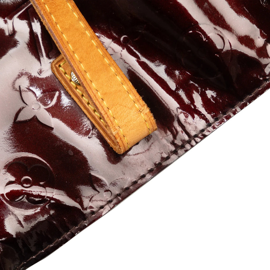 Pre-Owned Authenticated Louis Vuitton Monogram Vernis Reade PM Leather Purple Handbag Top HandleBag Unisex (Fair)