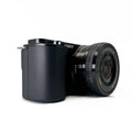 Sizeony Alpha ZV-E10 - APSize-C Interchangeable Lens Mirrorless Vlog Camera Kit - Black