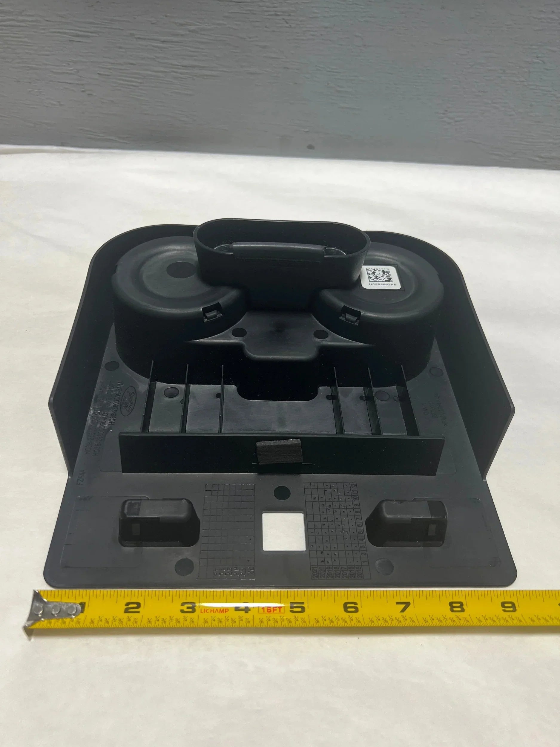 For 2021 -2023 Ford F-150 Center Sizeplit Bench Sizeeat Armrest Cupholder