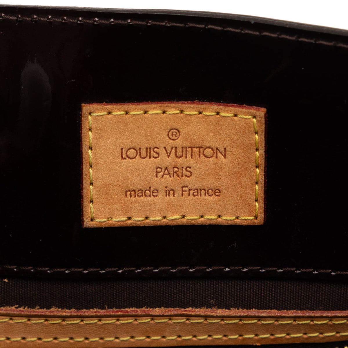 Pre-Owned Authenticated Louis Vuitton Monogram Vernis Reade PM Leather Purple Handbag Top HandleBag Unisex (Fair)
