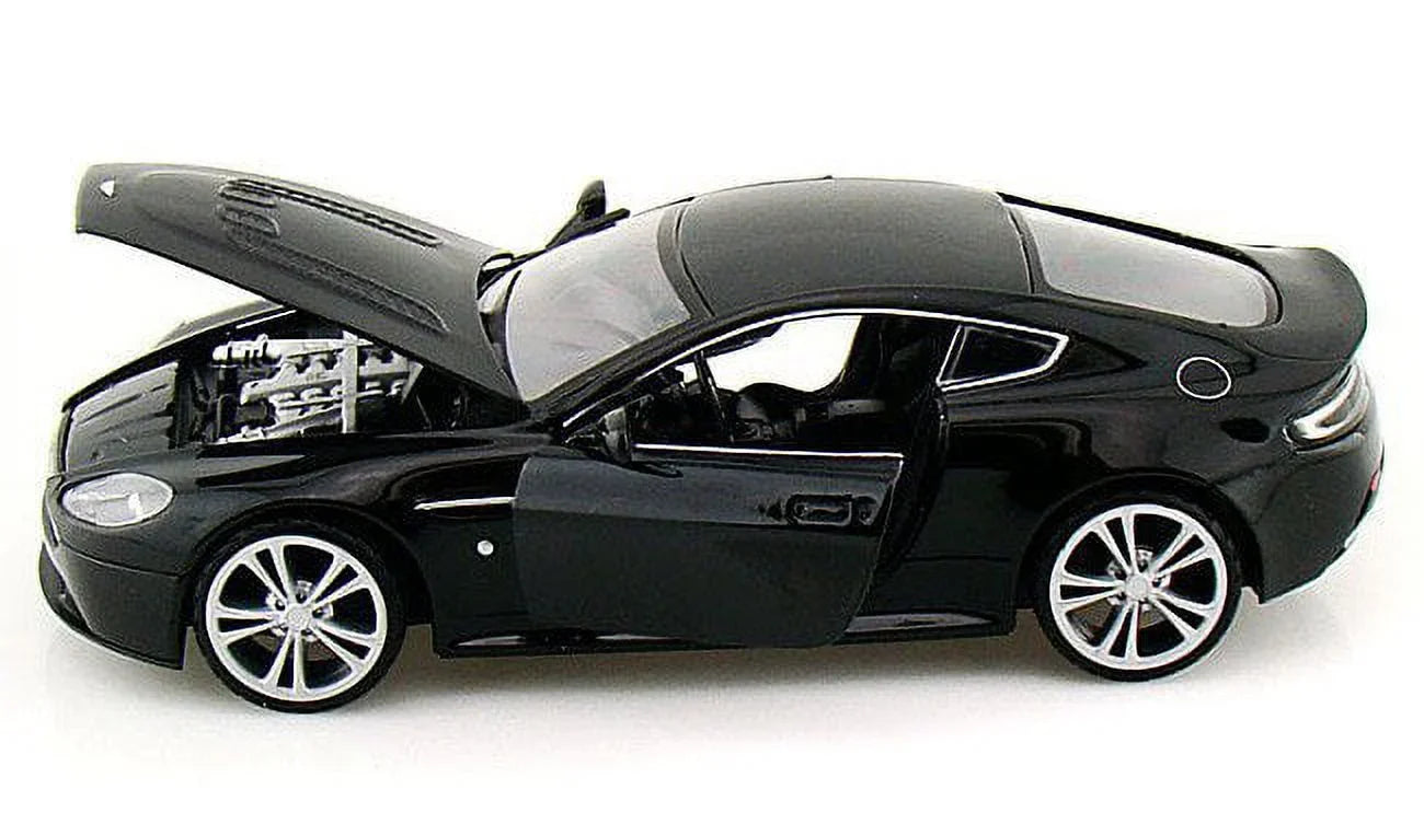 Aston Martin V12 Vantage Pearl Ivory 1/24 Diecast Car Model by Motormax
