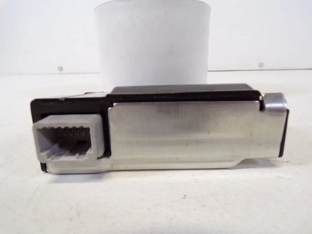 Pre-Owned 17-19 Toyota Corolla Windshield Mounted Lane Departure Camera OEM LKQ (Good)
